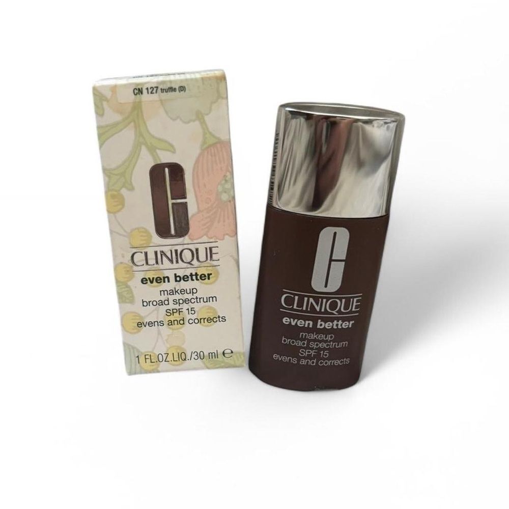 Women’s Clinique Even Better Makeup Broad Spectrum SPF 15 shade 127 Truffle